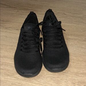 APL Black Athletic Shoes